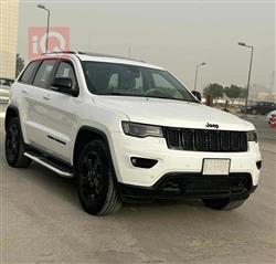 جیپ گراند شیرۆکی